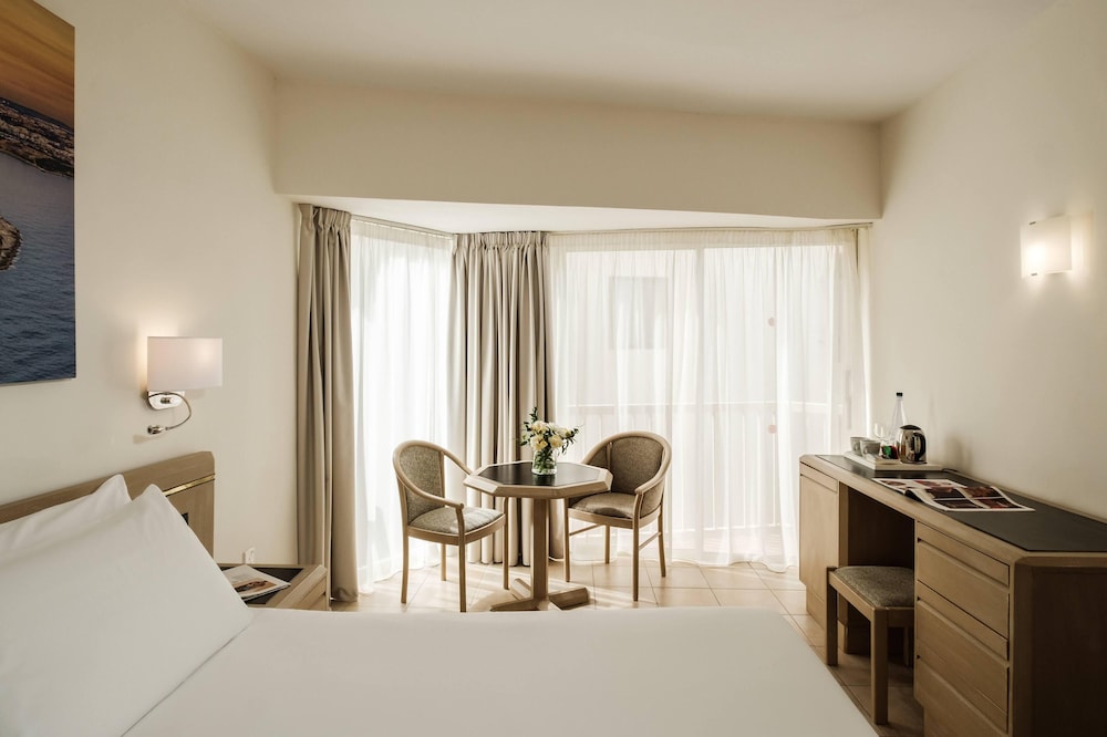 Diplomat Hotel — Hotel rooms in Sliema, Malta Island
