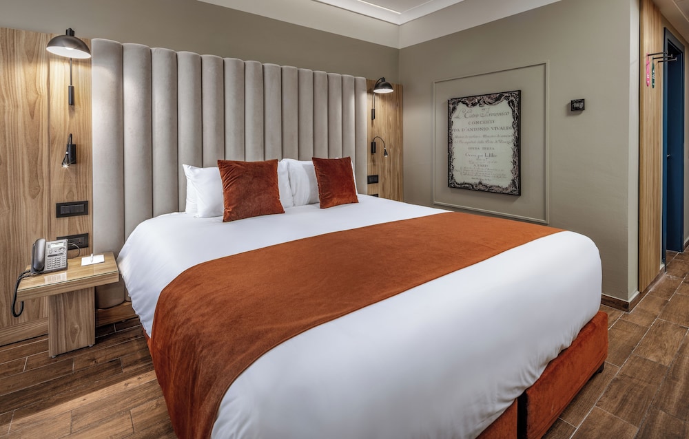 Vivaldi Malta — Hotel rooms in St Julian’s, Malta Island