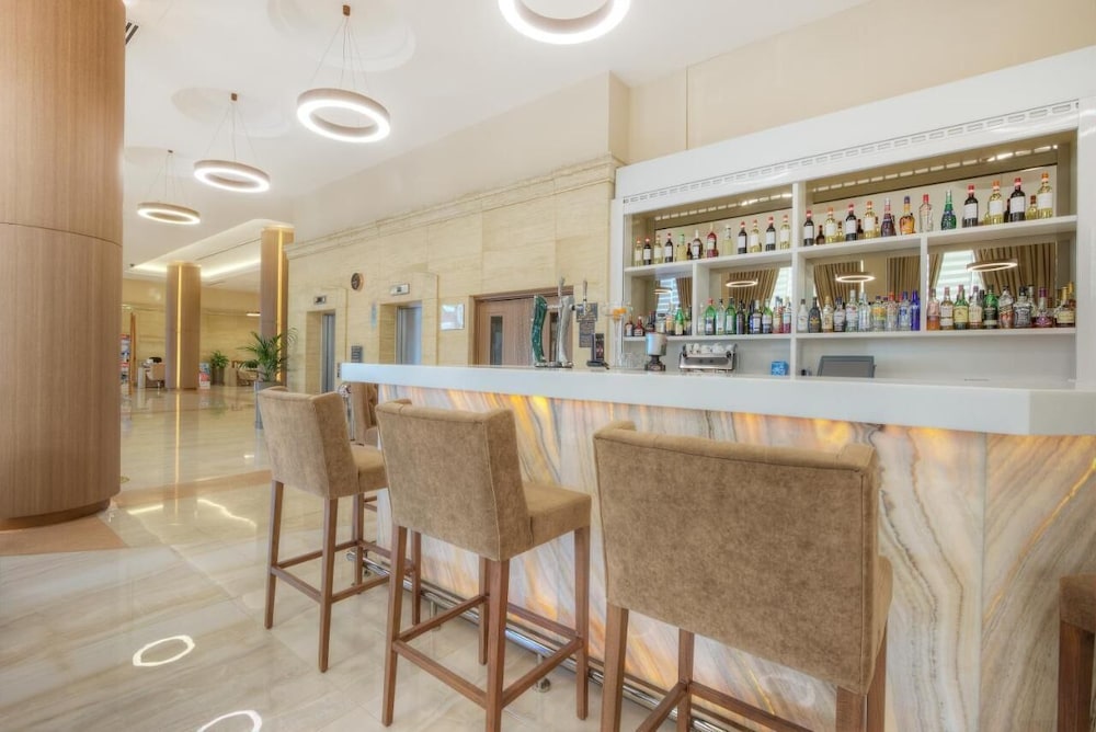 Vivaldi Malta — Restaurant & bars in St Julian’s, Malta Island