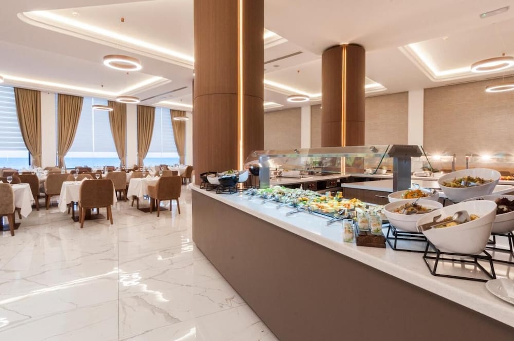 Vivaldi Malta — Restaurant & bars in St Julian’s, Malta Island