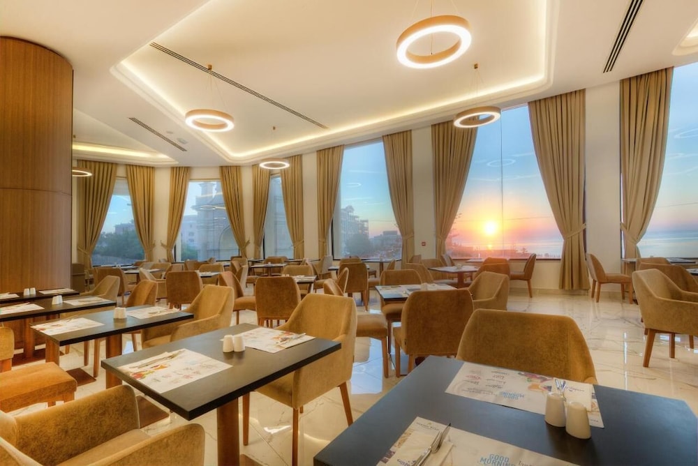 Vivaldi Malta — Restaurant & bars in St Julian’s, Malta Island