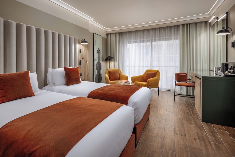 Vivaldi Malta — Hotel rooms in St Julian’s, Malta Island
