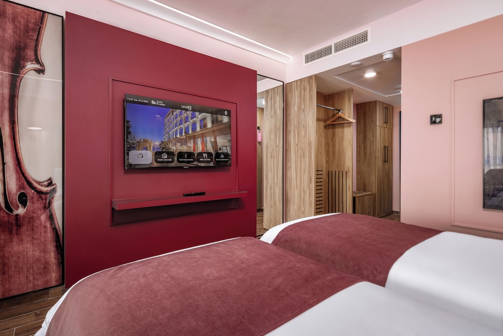 Vivaldi Malta — Hotel rooms in St Julian’s, Malta Island