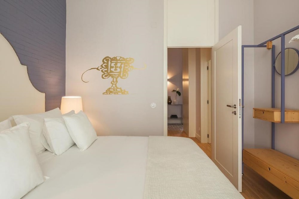 Almaria Edifício da Corte — Hotel rooms in Lisbon, Lisboa