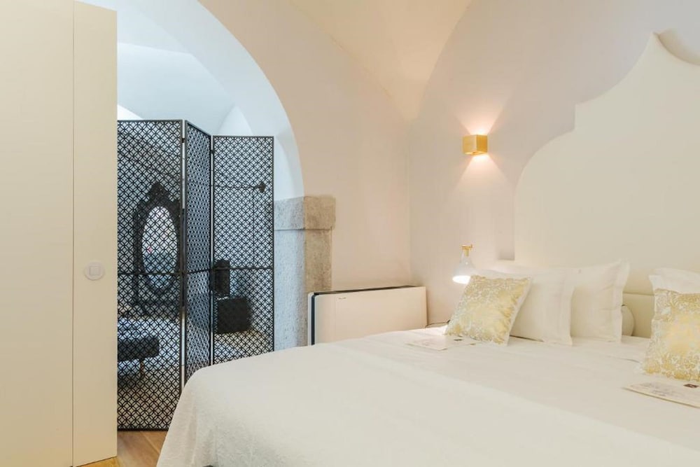 Almaria Edifício da Corte — Hotel rooms in Lisbon, Lisboa