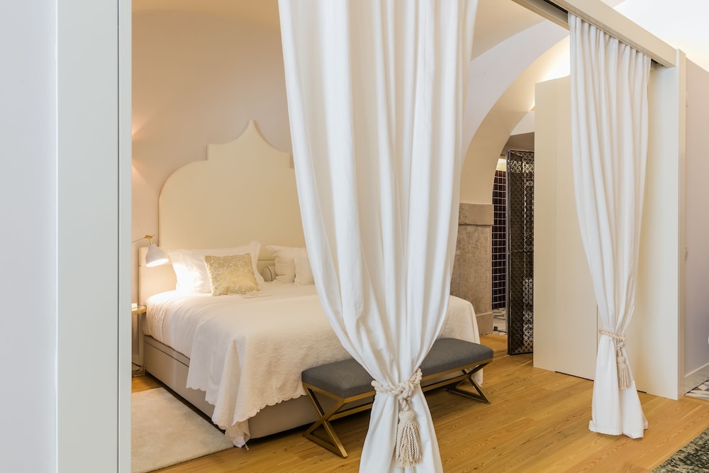 Almaria Edifício da Corte — Hotel rooms in Lisbon, Lisboa