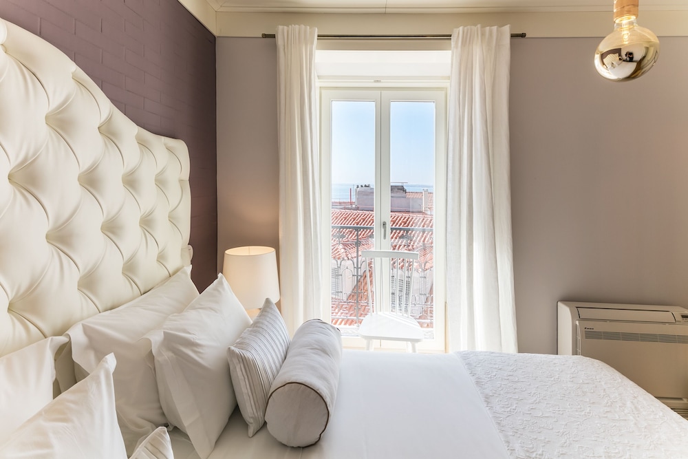 Almaria Edifício da Corte — Hotel rooms in Lisbon, Lisboa