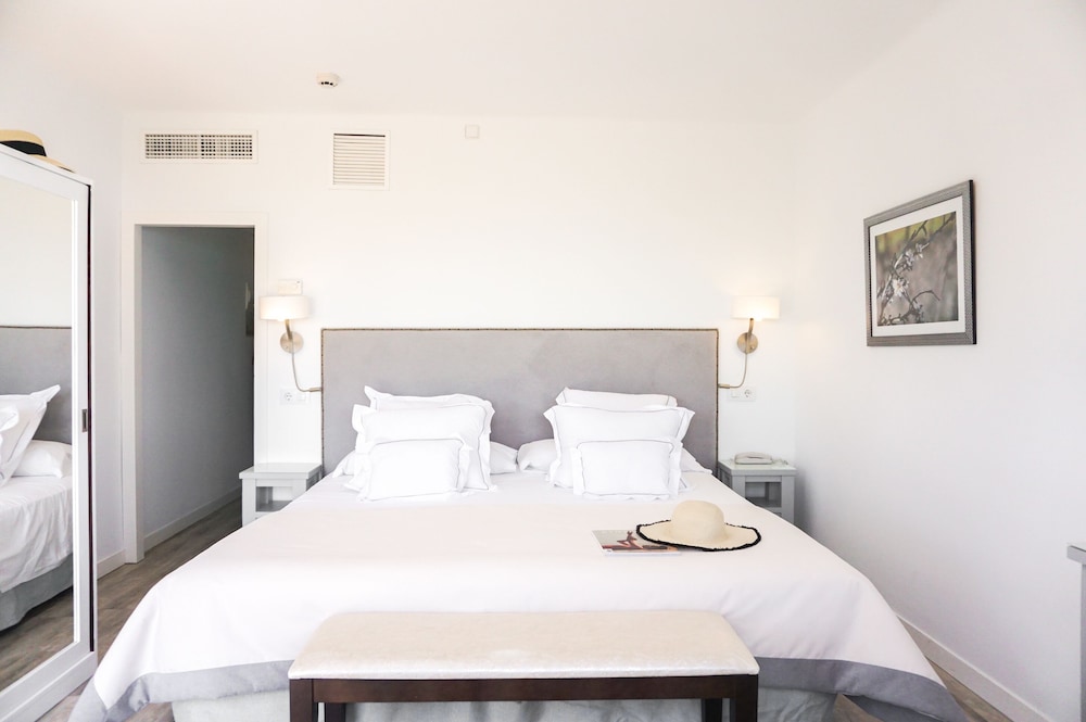 Hoposa Bahía — Hotel rooms in Puerto Pollensa, Balearic Islands