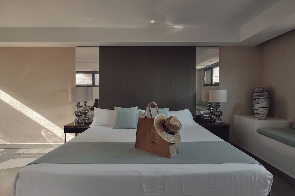 La Isla y el Mar Hotel Boutique - Adults Only — Rooms in Puerto del Carmen, Canary Islands