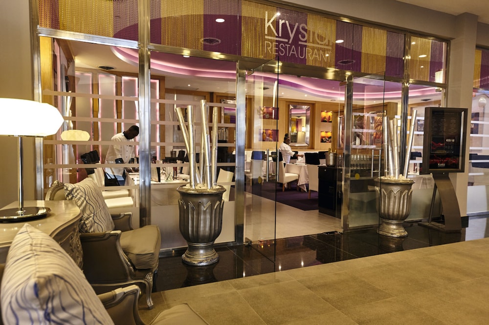 Hotel Riu Palace Paradise Island - Adults Only - All Inclusive — Restaurant & bars in Paradise Island, New Providence