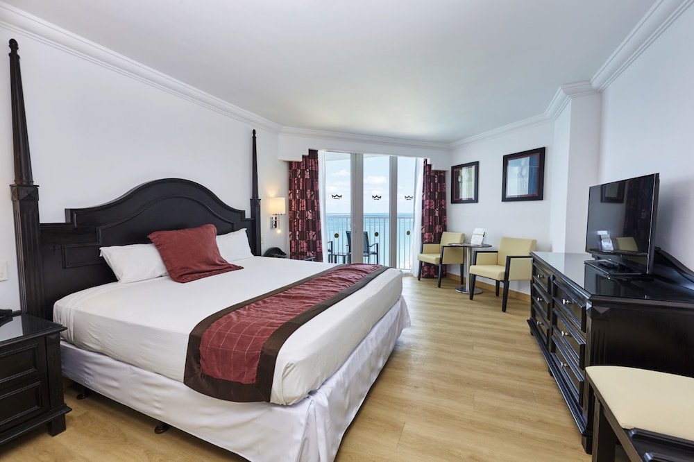 Hotel Riu Palace Paradise Island - Adults Only - All Inclusive — Hotel rooms in Paradise Island, New Providence