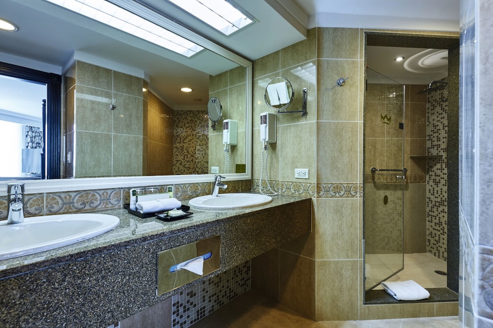 Hotel Riu Palace Paradise Island - Adults Only - All Inclusive — Hotel rooms in Paradise Island, New Providence