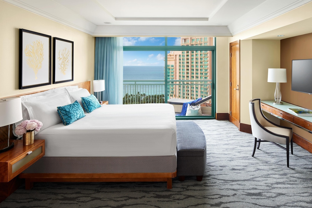 The Reef at Atlantis — Hotel rooms in Paradise Island, New Providence