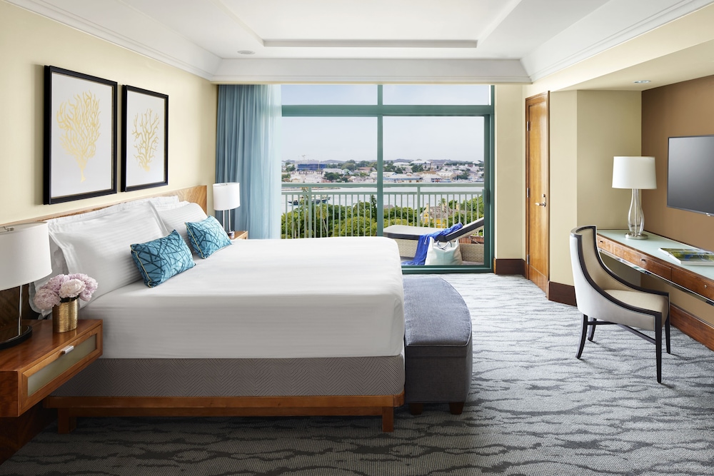 The Reef at Atlantis — Hotel rooms in Paradise Island, New Providence