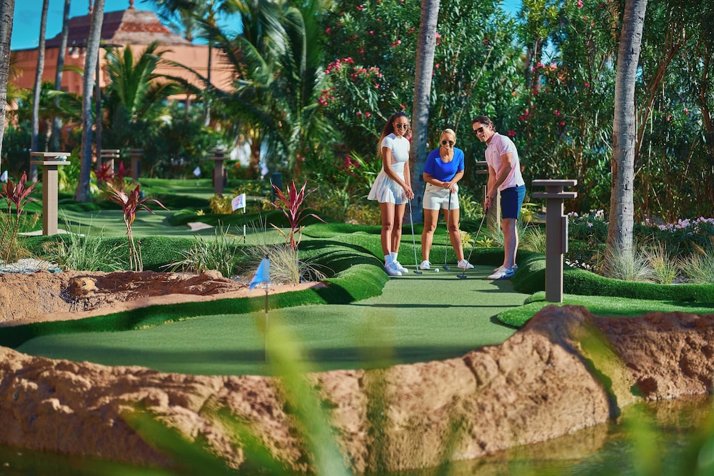 The Reef at Atlantis — Sports & recreation in Paradise Island, New Providence