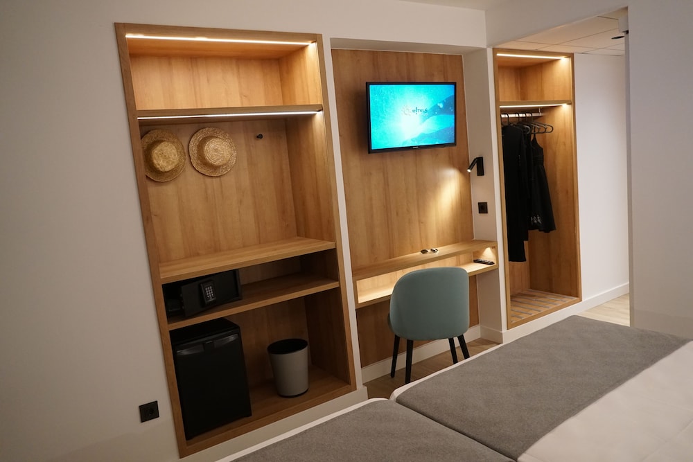 Ohtels Belvedere — Hotel rooms in Salou, Catalonia