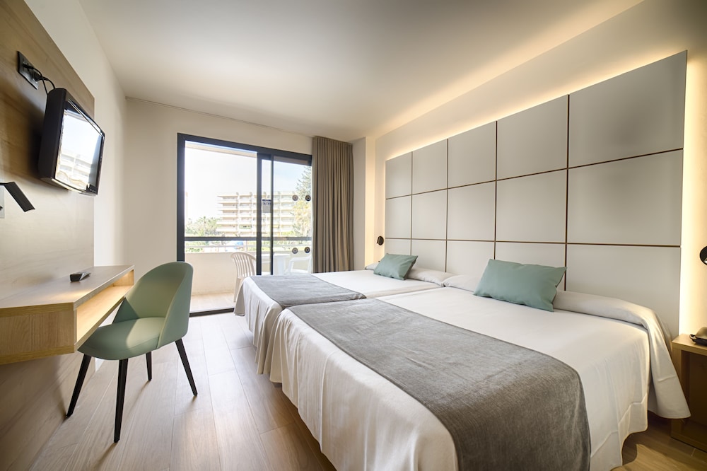 Ohtels Belvedere — Hotel rooms in Salou, Catalonia