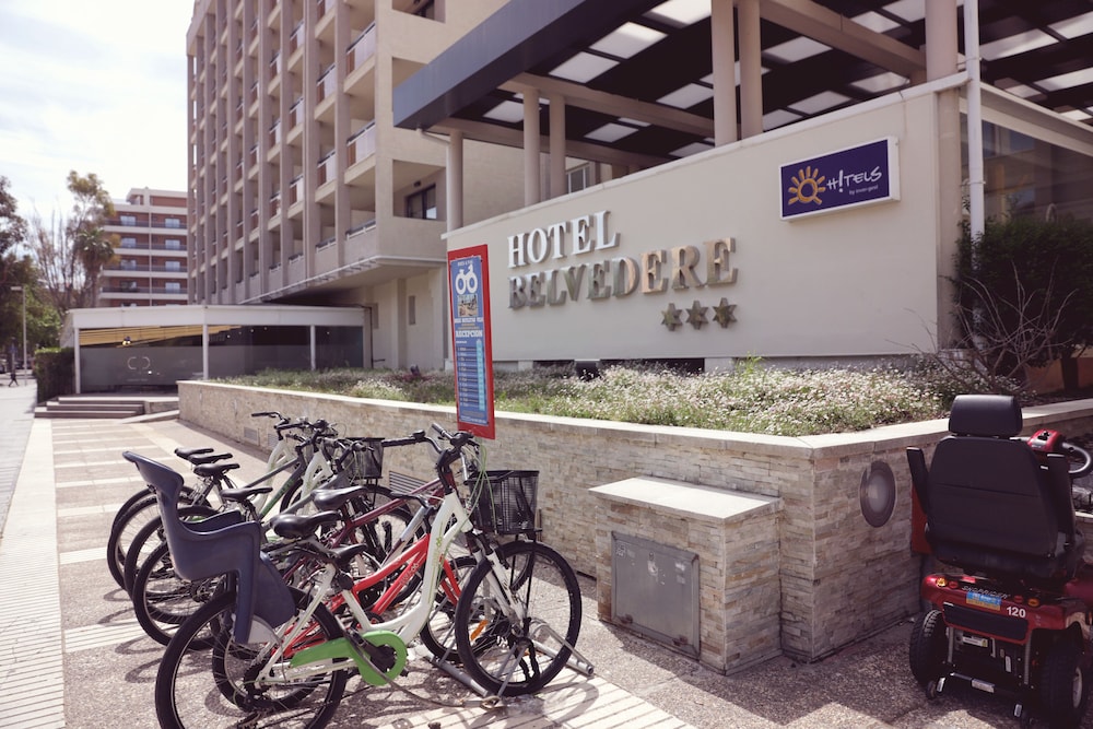 Ohtels Belvedere — Hotel building in Salou, Catalonia