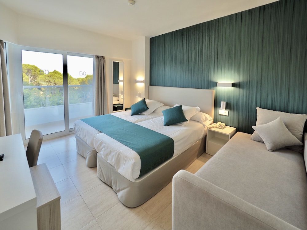 BQ Belvedere Hotel — Hotel rooms in La Bonanova, Balearic Islands