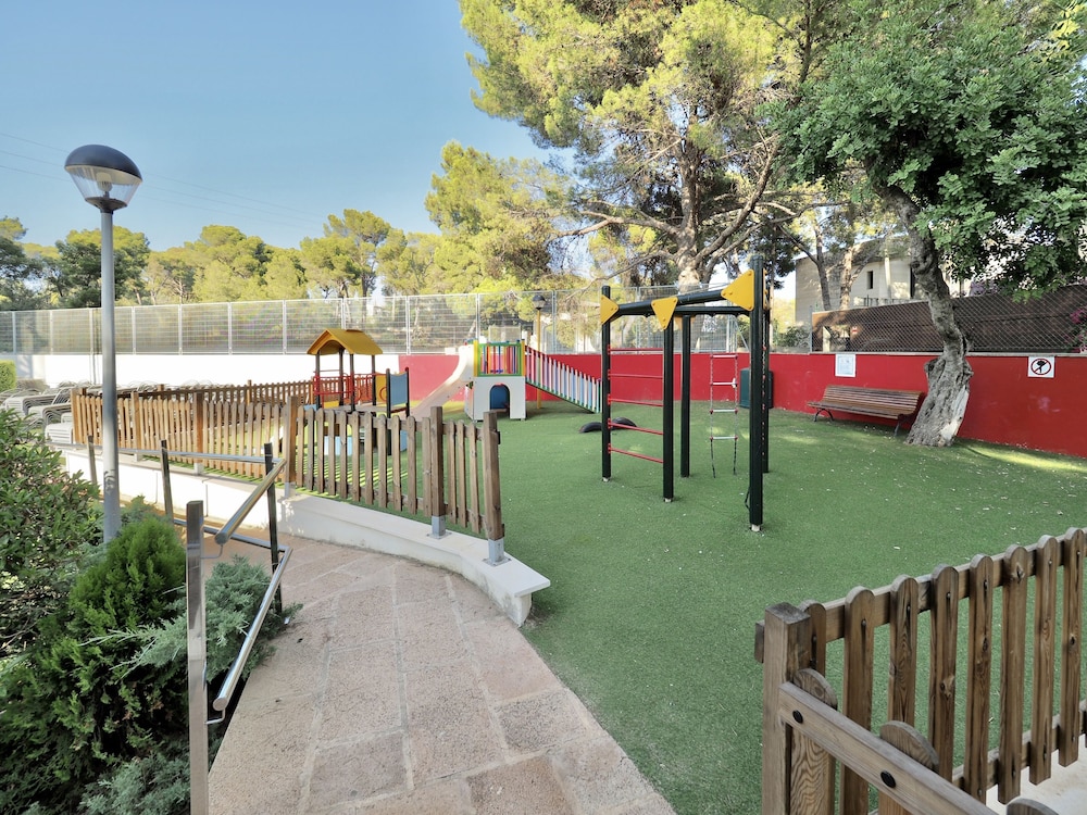 BQ Belvedere Hotel — Attractions for children in La Bonanova, Balearic Islands