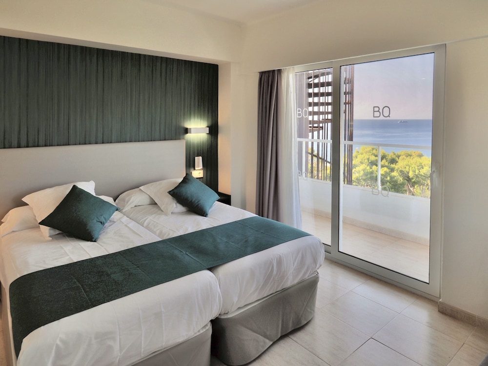 BQ Belvedere Hotel — Hotel rooms in La Bonanova, Balearic Islands