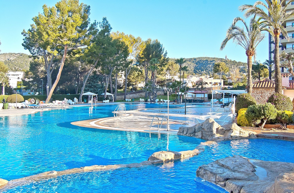BQ Belvedere Hotel — Swimming pool in La Bonanova, Balearic Islands