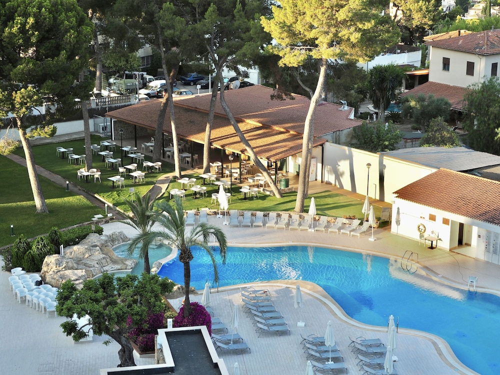 BQ Belvedere Hotel — Swimming pool in La Bonanova, Balearic Islands