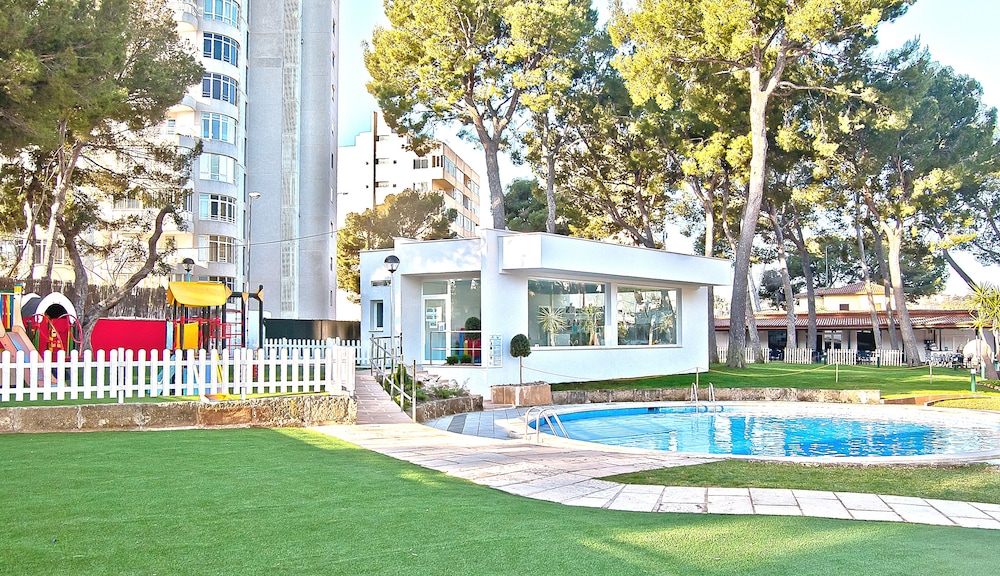 BQ Belvedere Hotel — Swimming pool in La Bonanova, Balearic Islands