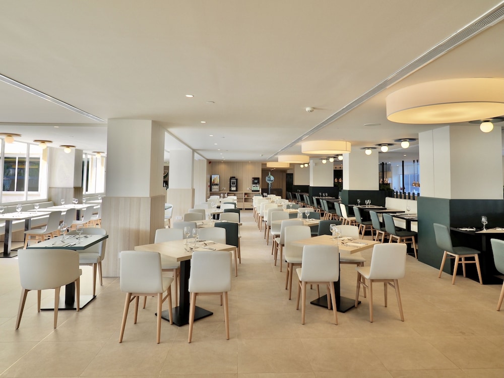 BQ Belvedere Hotel — Restaurant & bars in La Bonanova, Balearic Islands