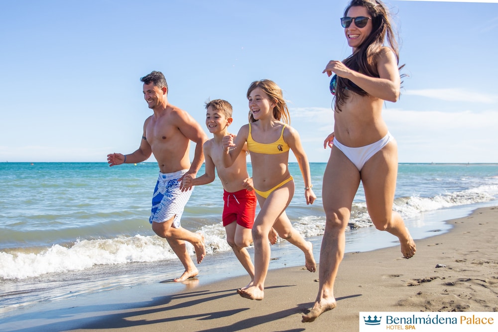 Benalmádena Palace - Hotel SPA & Apartments — Beach in Benalmadena, Andalusia
