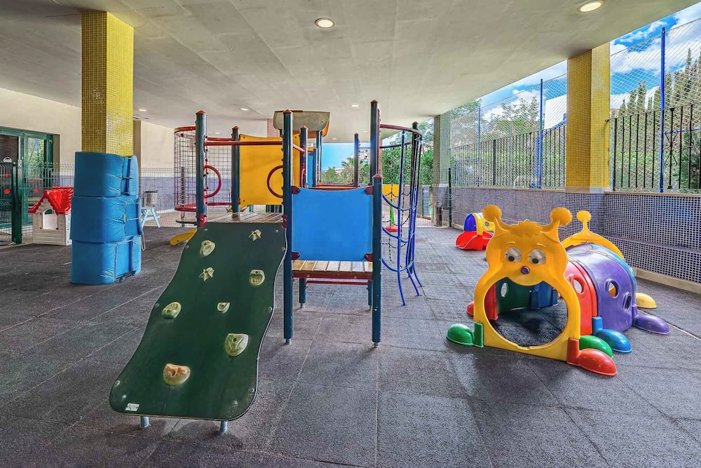 Benalmádena Palace - Hotel SPA & Apartments — Attractions for children in Benalmadena, Andalusia