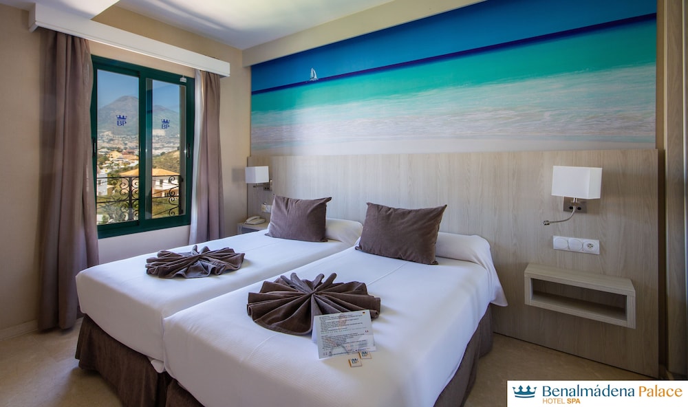 Benalmádena Palace - Hotel SPA & Apartments — Hotel rooms in Benalmadena, Andalusia
