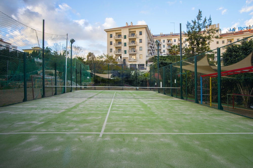 Benalmádena Palace - Hotel SPA & Apartments — Sports & recreation in Benalmadena, Andalusia