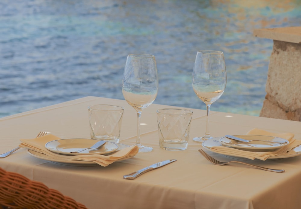 Hotel Bendinat — Restaurant & bars in Portals Nous, Balearic Islands
