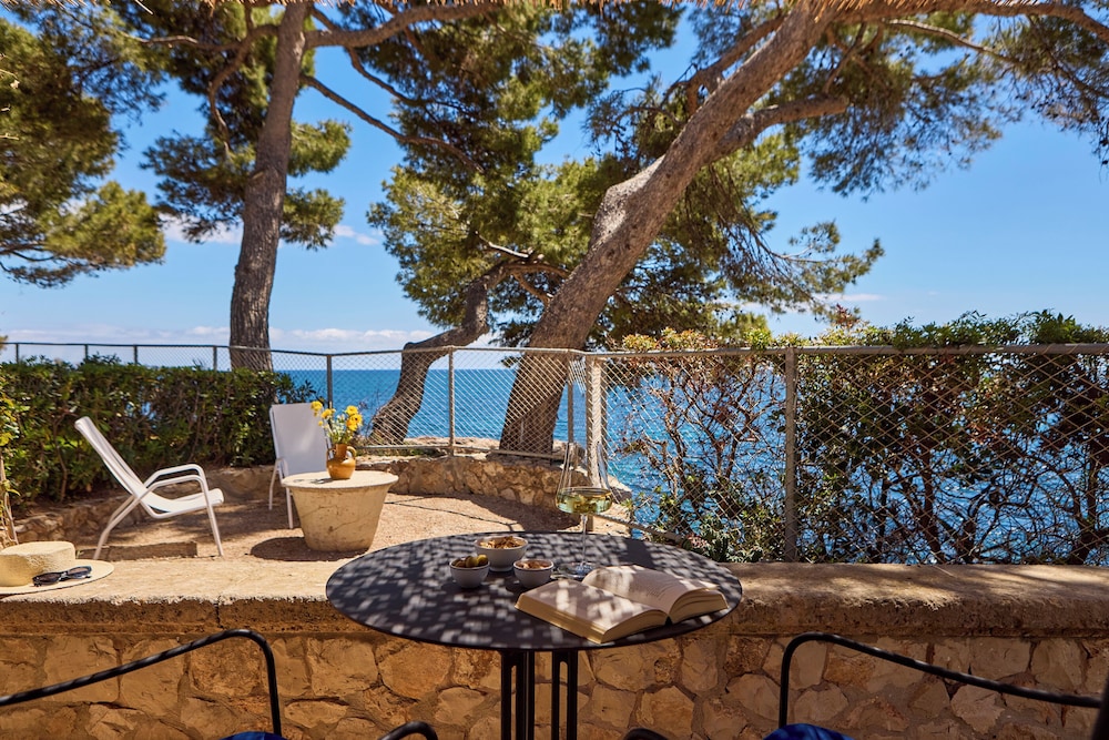 Hotel Bendinat — Attractions in the area in Portals Nous, Balearic Islands