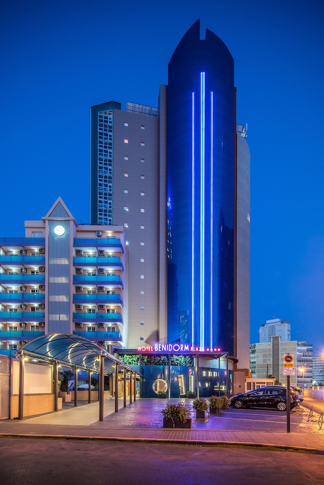Climia Benidorm Plaza 4* Hotel — Hotel building in Benidorm, Valencian Community