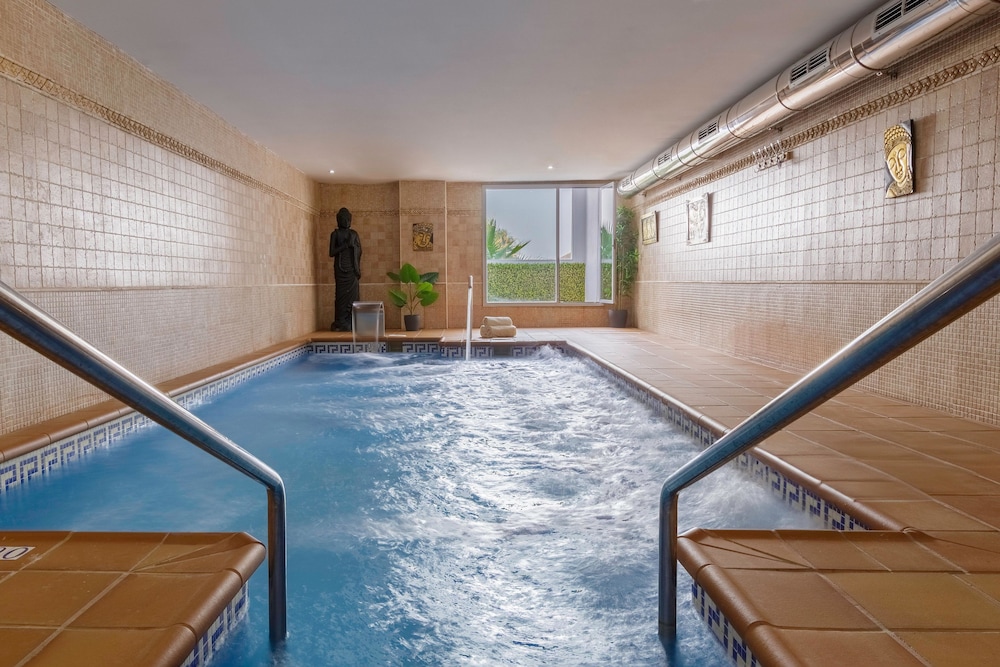 Hotel Best Benalmádena — Spa in Benalmadena, Andalusia