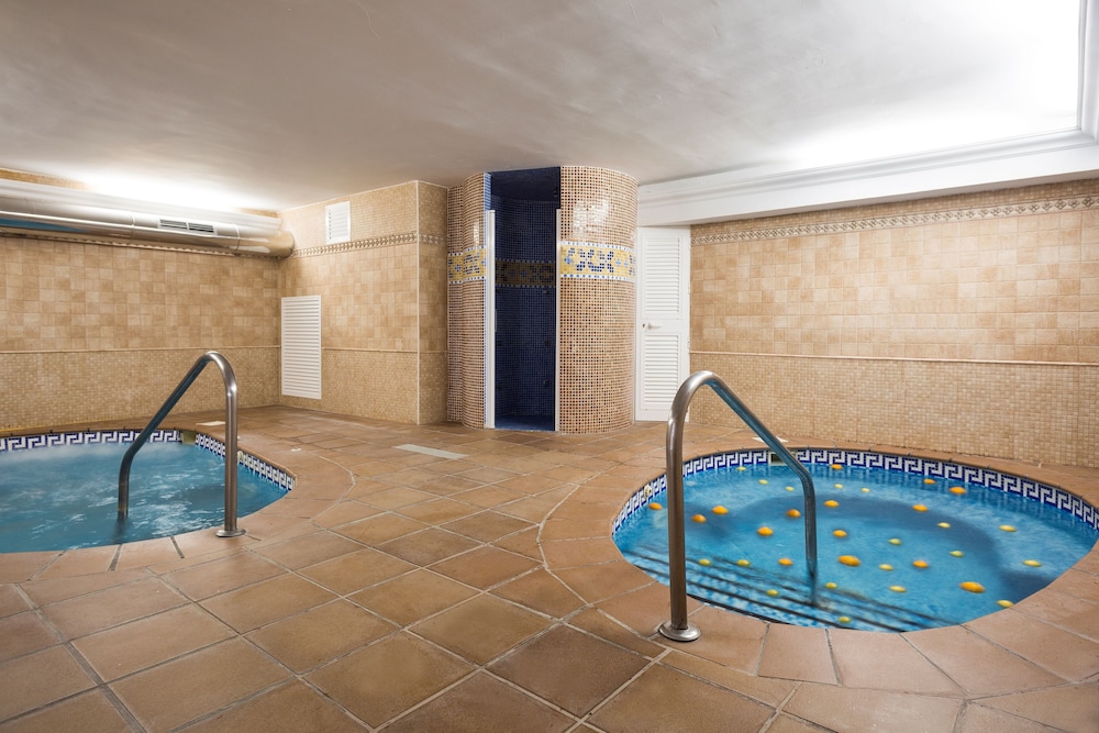 Hotel Best Benalmádena — Spa in Benalmadena, Andalusia