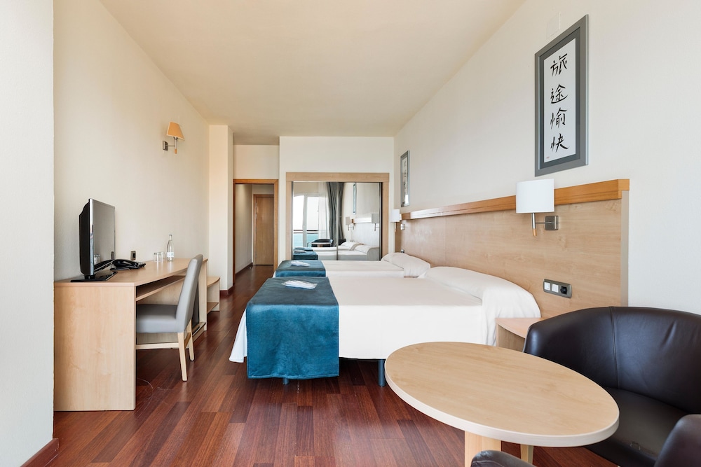 Hotel Best Benalmádena — Hotel rooms in Benalmadena, Andalusia