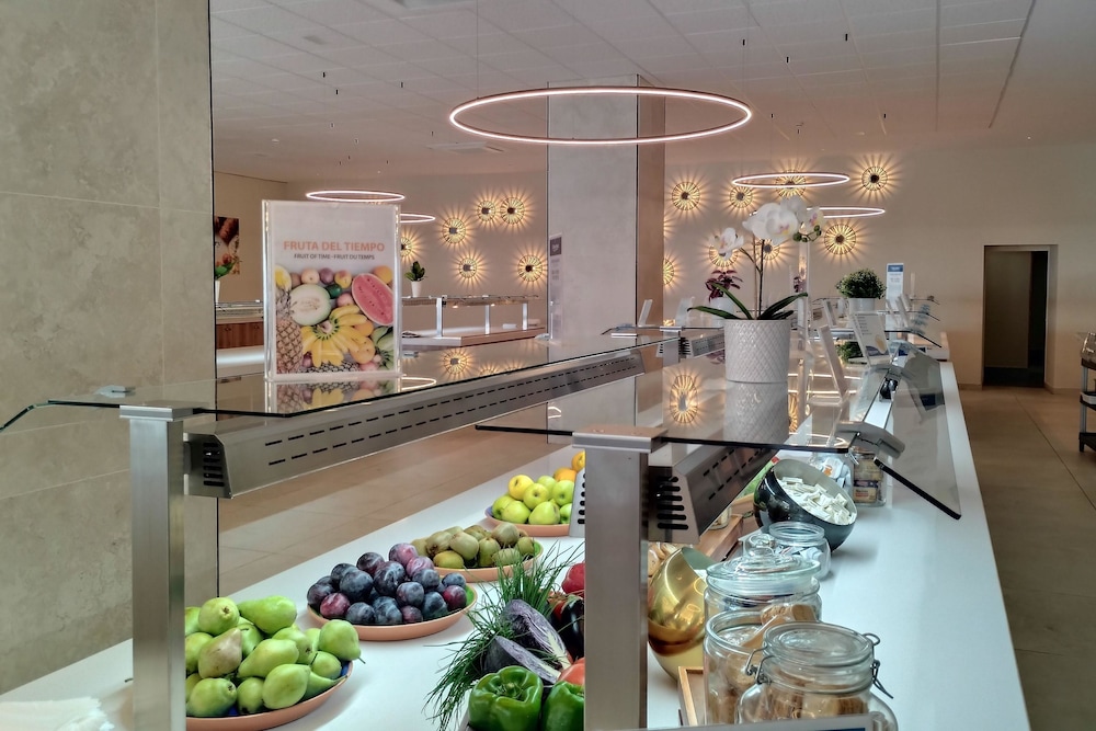 Hotel Best Benalmádena — Restaurant & bars in Benalmadena, Andalusia