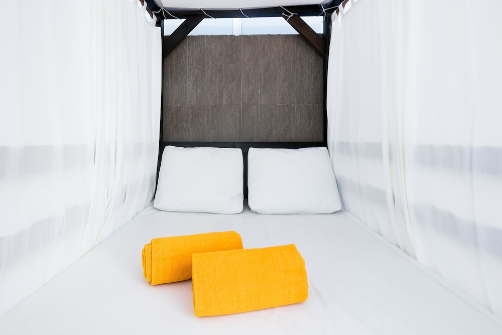 Hotel Best Benalmádena — Hotel rooms in Benalmadena, Andalusia