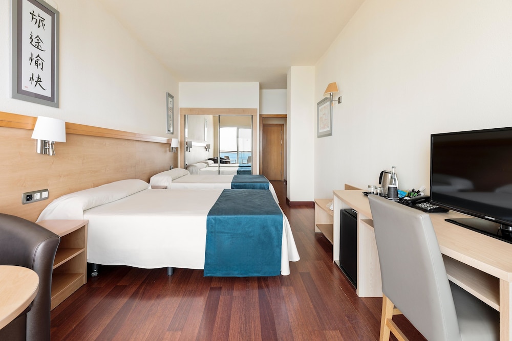 Hotel Best Benalmádena — Hotel rooms in Benalmadena, Andalusia