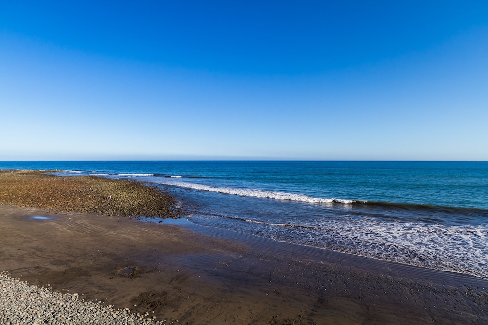 BlueBay Beach Club Aparthotel — Beach in Bahia Feliz, Canary Islands