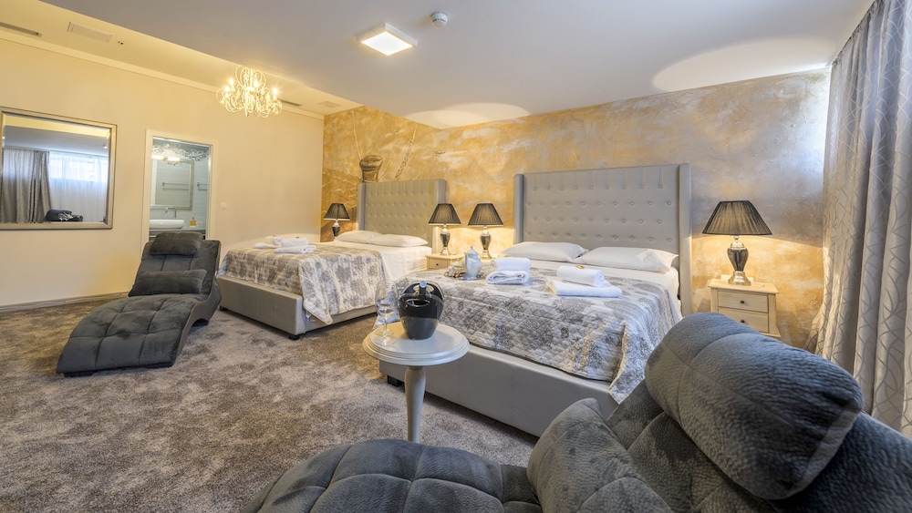 Prima Luce Downtown — Hotel rooms in Split, Split-Dalmatia