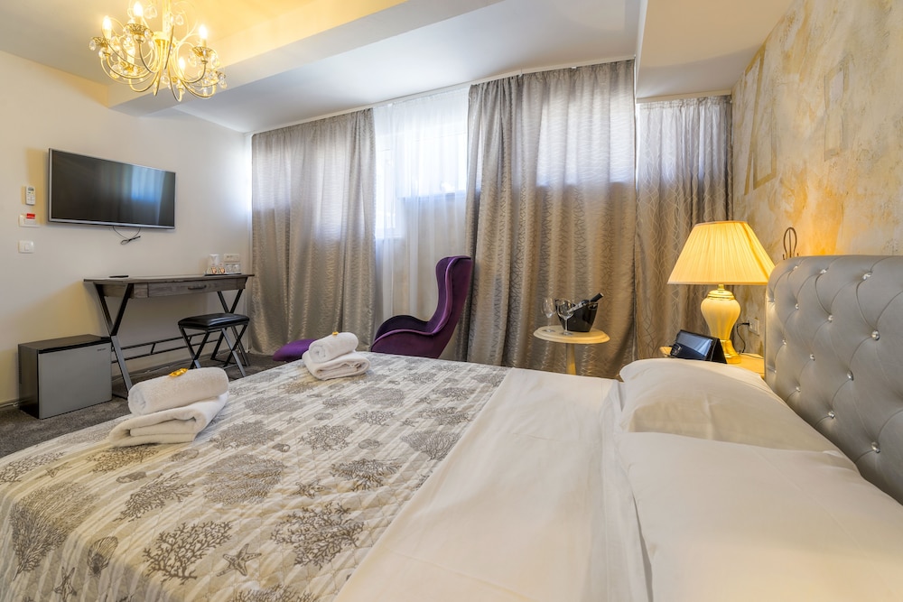 Prima Luce Downtown — Hotel rooms in Split, Split-Dalmatia