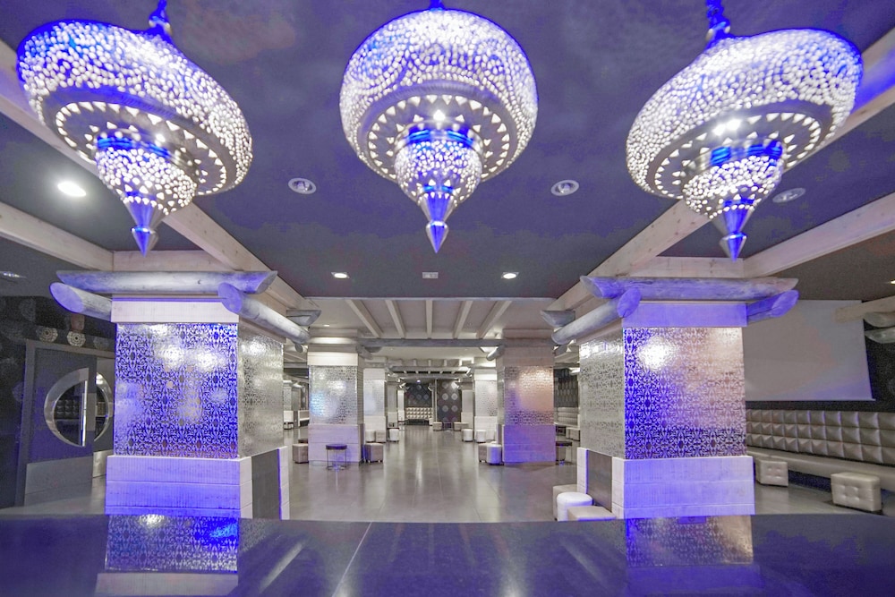 Holiday World Polynesia Affiliated by Melia — Hotel building in Benalmadena, Andalusia