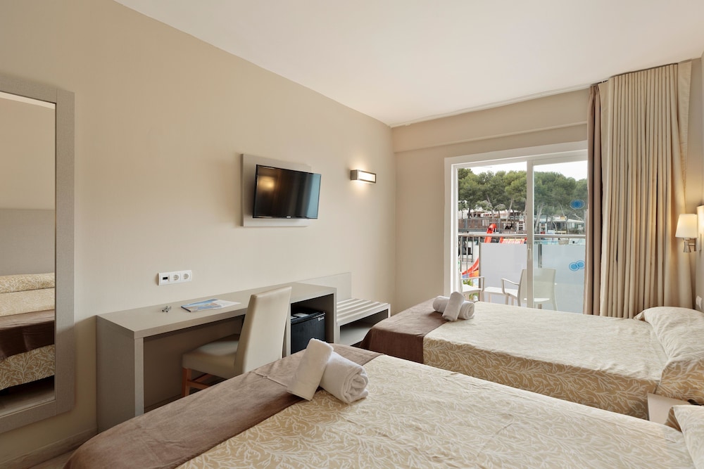 Hotel Best Cap Salou — Rooms in Salou, Catalonia