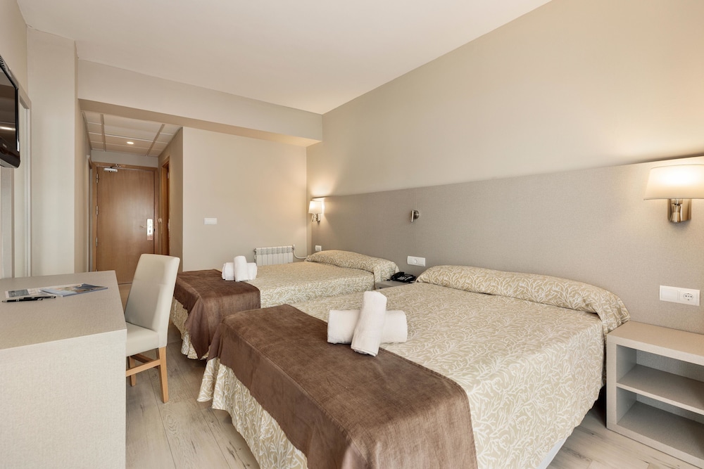 Hotel Best Cap Salou — Rooms in Salou, Catalonia