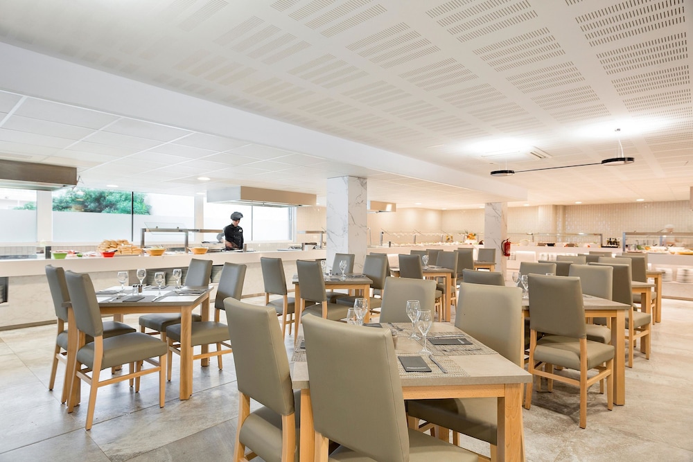 Hotel Best Cap Salou — Restaurant in Salou, Catalonia