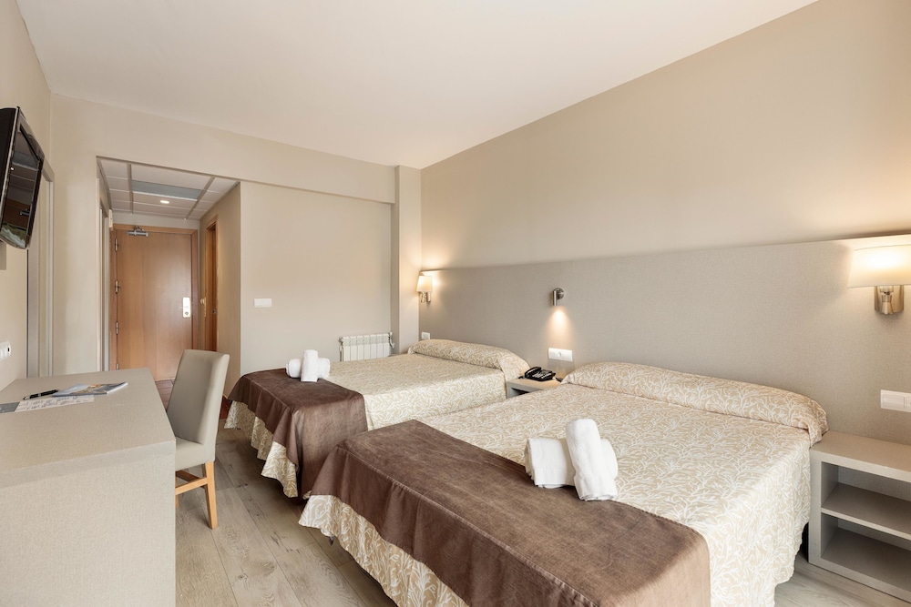 Hotel Best Cap Salou — Rooms in Salou, Catalonia